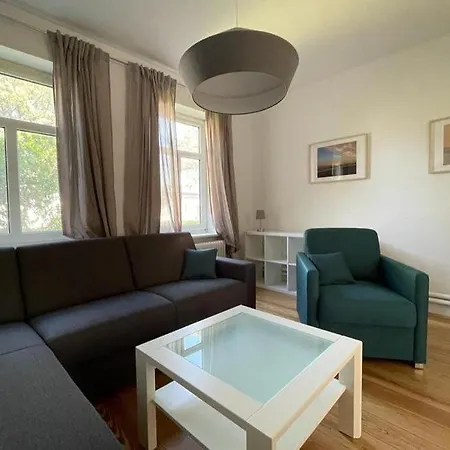 Daire Innas Hus Boldixumerstr , Wyk